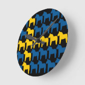 Schwarze Flagge Schwedens Dala Runde Wanduhr (Winkel)