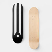 Schwarze Flagge von Puerto Rico Skateboard (Vorderseite)