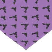 Schwarze Fledermäuse halloween lila Kurzer Tischläufer (Ecke)