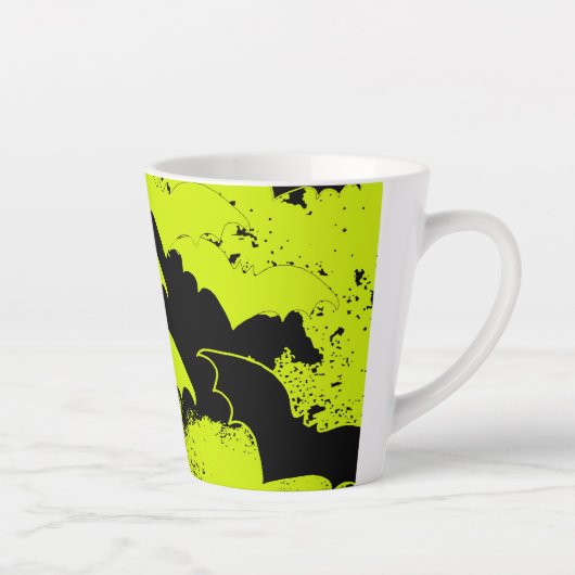 Schwarze Fledermäuse in Fluggelb Milchtasse (Rechts)