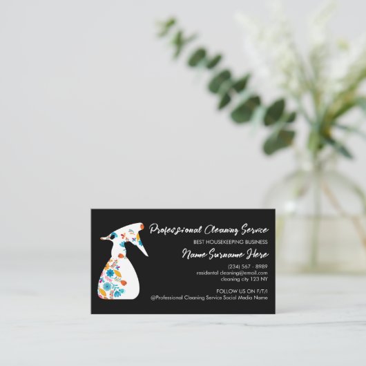 Schwarze Floral Spray Flasche Saubere Räume Visitenkarte (Stehend Vorderseite)