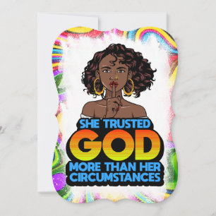 Schwarze Frau, die Gott mehr vertraute als ihren U Einladung