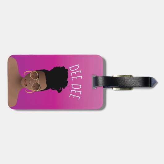 Schwarze Frau, Gold Shades & High Bun, Hot Pink Gepäckanhänger (Rückseite horizontal)
