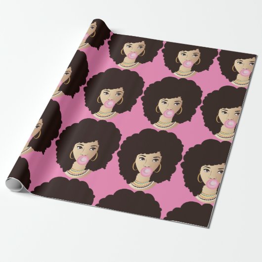 Schwarze Frau, Naturhaare, rosa Bubblegum, rosa Geschenkpapier (Ungerollt)