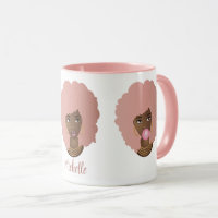 Schwarze Frauen mit rosa Afro, Bubblegum und Blume
