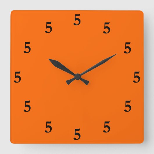 Schwarze Fünf Uhr irgendwo auf Orange (Vorderseite)