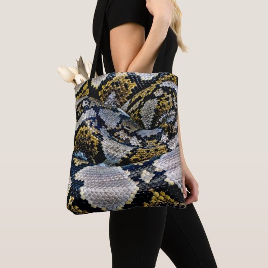Schwarze, gelbe und graue Python Tasche (Von Nahem)