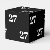 Schwarze Geschenke mit weißem Buchstaben anpassen Geschenkschachtel (Rückseite)