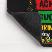 Schwarze Geschichte Glauben Erreichen Ehrung Verga Mousepad (Ecke)