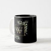 Schwarze Gold Monogram Greenery Zweifarbige Tasse (Vorderseite Links)
