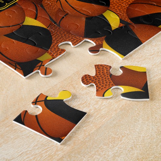 Schwarze goldene Jungs Basketball Puzzle (Seite)