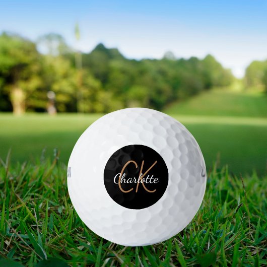 Schwarze Goldmonogramm-Initialnamen minimalistisch Golfball