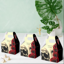 Schwarze gotische Schädel und rote Rosen Halloween