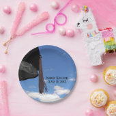 Schwarze Graduierungshülse im Himmel Pappteller (Party)