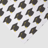 Schwarze Graduierungskappe mit weißem Hintergrundg Seidenpapier (Ausschnitt)