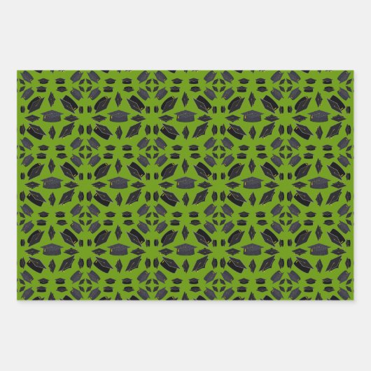 Schwarze Graduierungsklappen über grünes Gras Geschenkpapier Set (Vorderseite)