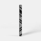 Schwarze Graue Chevron-Strichcode-Gestreifte Perso iPhone Hülle (Rechte Seite)