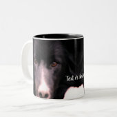 Schwarze Grenze Collie Face Personalisiert Zweifarbige Tasse (Vorderseite Links)