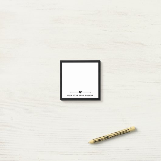 Schwarze Grenze und Herz mit Liebe von Name Post-it Klebezettel (Auf Schreibtisch)