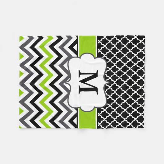 Schwarze grüne Quatrefoil Zickzack Monogramm-Decke Fleecedecke (Vorderseite (Horizontal))