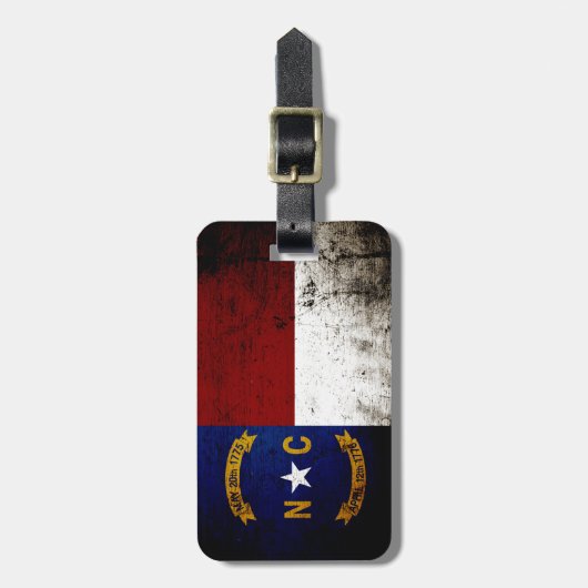 Schwarze Grunge-Nord-CarolinaStaats-Flagge Gepäckanhänger (Vorderseite vertikal)
