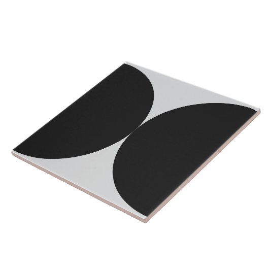 Schwarze Hälfte Circle Geometric Mitte Jahrhundert Fliese (Seite)