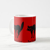 schwarze Halloween-Katze mit gewölbtem Rücken Kaffeetasse (Vorderseite Links)
