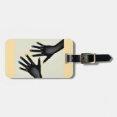 Schwarze Hände mit lackierten Nägeln Gepäckanhänger (Vorderseite horizontal)