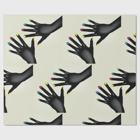 Schwarze Hände mit lackierten Nägeln Geschenkpapier (Flach)