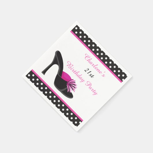 Schwarze Heelse Schuhe mit schwarzen Polka-Punkten Serviette (Ecke)