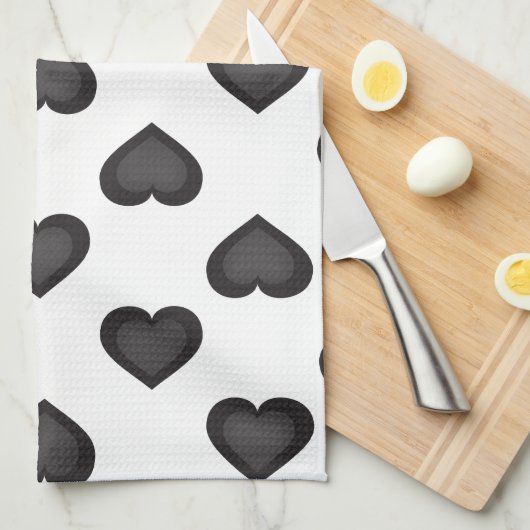 Schwarze Herzen Handtuch (Viertel Falte)