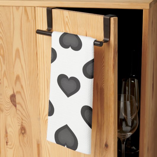 Schwarze Herzen Handtuch (Drittel gefaltet)