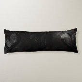 Schwarze Herzen Seitenschläferkissen (Rückseite)