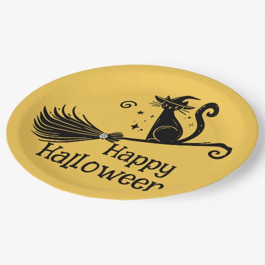 Schwarze Hexenkatze auf Broomstick Halloween Pappteller (Schrägansicht)