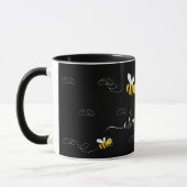 Schwarze Hummeln Sommerspass Spaß Monogramm Tasse (Links)