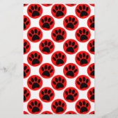 Schwarze Hundepaws in roten Polka-Punkten Briefpapier (Vorderseite)