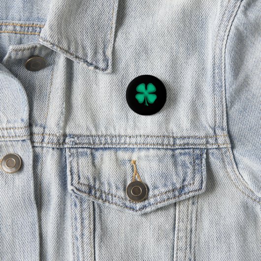 Schwarze irische kleine Taste Button (Beispiel)