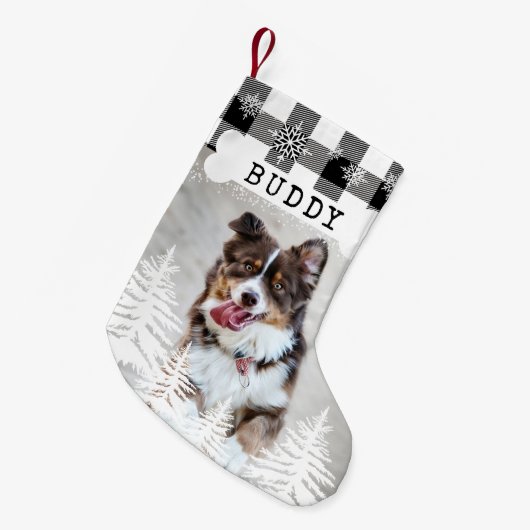 Schwarze Karierte Rustikale Pinienbäume Knochen Fo Kleiner Weihnachtsstrumpf (Vorderansicht (hängend))