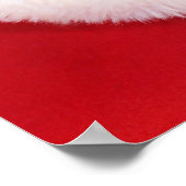 Schwarze Kätzchen im Hut des Weihnachtsmanns Poster (Ecke)