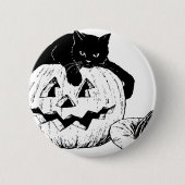 Schwarze Katze auf einem Kürbis Button (Vorderseite)