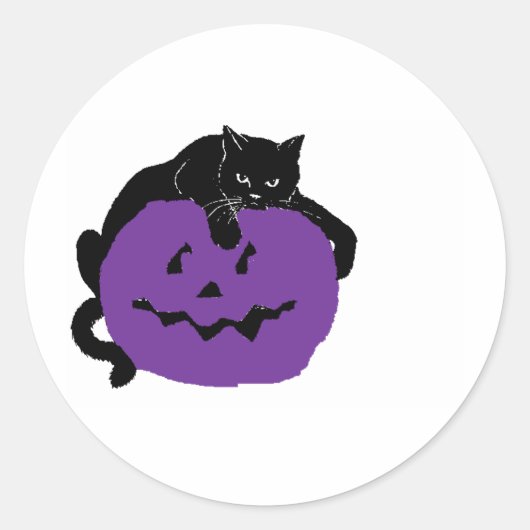 Schwarze Katze auf einem Lila Kürbis Runder Aufkleber (Vorderseite)