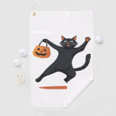 Schwarze Katze, die am Halloween-Bash heranreift u Golfhandtuch (Insitu)