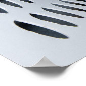 Schwarze Katze, die aus einem weißen Waschbär hera Poster (Ecke)