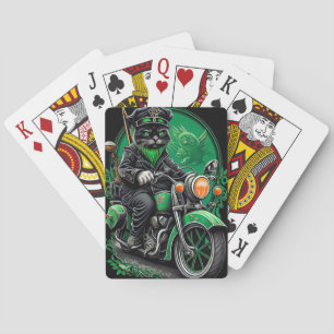 Schwarze Katze fährt Fahrrad am St. Patrick's Day Spielkarten