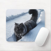 Schwarze Katze im tiefen Schnee Mousepad (Mit Mouse)