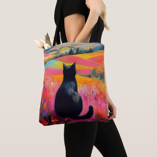 Schwarze Katze in der schönen Natur Tasche (Von Nahem)