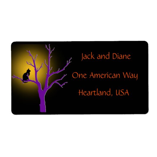 Schwarze Katze in einem Baumlabel (Vorne)