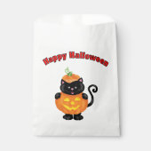 Schwarze Katze in einem Kürbiskostüm Geschenktütchen (Vorderseite)