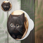 Schwarze Katze in einer Papiertasche Keramikknauf