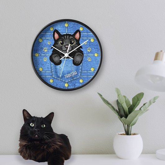 Schwarze Katze in Imitaten Denim Pocket mit Indivi Uhr